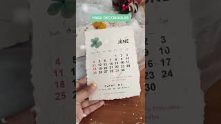 Calendario con Flores Secas