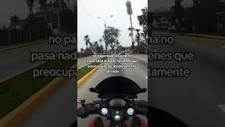 Pedos en moto