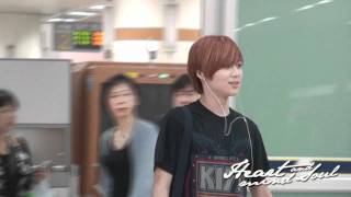 [fancam] 110522 SHINee Taemin @ Gimpo Airport (back from Osaka)