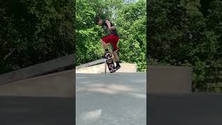 My first moving heelflip