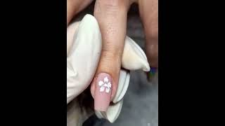 Flower nail art