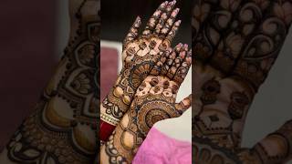 Beautiful mehndi designs 😍#mehndi #vural #heena #teezspecial #shorts #youtube