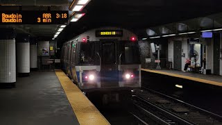 Bowdoin bound Blue Line train enters State St. with a horn show!