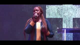 NDUCERAGIRWO BY KATHY PRAISE//PASTOR T. MWANGI PROPHECY TO HER THROUGH THE SONG.