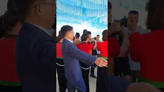 Áo cóm đỏ múa đẹp quá #nhipxoetaybac #nxtb #youtubeshorts #dance #wedding