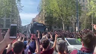 L’arrivo del pullman della Juventus allo stadio Olimpico Grande Torino prima del derby