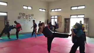 Greget latihan Silat Bersama- Sama