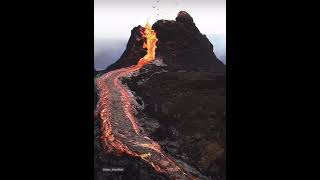 VOLCANIC ELAPTION: IRUKA RYIKIRUNGA CYA' NYIRAGONGO