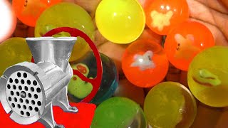 Experiment: colorful marbles vs meat grinder