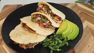 GORDITAS DE CHICHARRON PRENSADO de Puerco