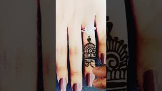 Beautiful finger mehndi design #shorts #youtubeshorts #mehndidesign