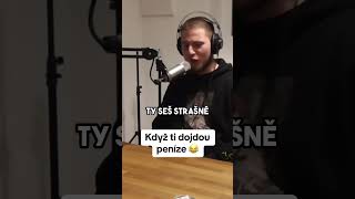 Pili jste někdy zadarmo? 😂Celý podcast s Marcelem na YT 🔥#bar #piti #free #undercast #klip #foyou