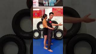 Tự Vệ Nữ Bị Ôm Phía Sau #shorts #kungfu #vothuat