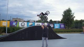 BmxCamp - Triki