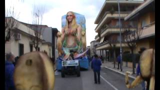 12 febbraio 2013, Carnevale Apriliano. La sfilata di carri allegorici, gruppi mascherati e scuole