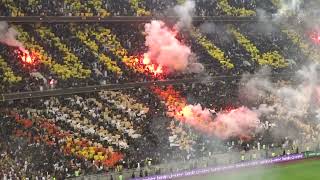 أجمل مافي مباراة الاتحاد و الهلال تيفو جمهور الاتحاد  + نشيد الاتحاد + صافرة البداية🔥🔥