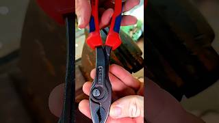 O TwinGrip também têm um poder de tração Surpreendente para seu tamanho #knipex #handtools