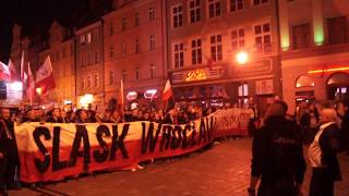 Marsz Wielkiej Polski Niepodległej - Wrocław 11.11.2018 r. cz. 12 Przemarsz rynkiem