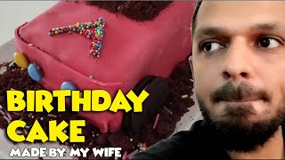 Birthday cakes for boys made by my wife | how to make customised cakes at home |