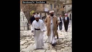 Videos von Baba Jawish Lalish Yazidi.