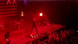 Machine Gun Kelly - Wild Boy (Live in St. Louis)