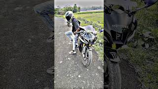 Yamaha R15 v4 shorts video #shortvideo #video #video #status #ytshort