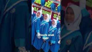 semangat wisuda anak smp