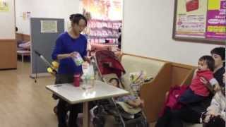 How to make baby milk formula in Japan - demonstration by Tomoko