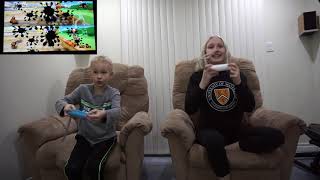 Katia and Michael play Mario Kart