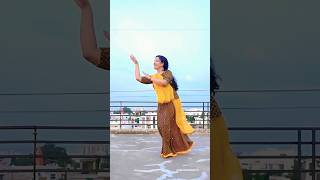 Chaumaso Song Dance | Rajasthani Song | Sawan Special #shorts #dance #chaumaso #sawanspecial