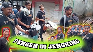 pengen di jengking versi angklung