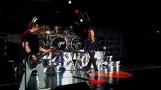 VAN HALEN - BEAUTIFUL GIRLS - SHORELINE AMPHITHEATER MOUNTAIN VIEW CALIFORNIA 7.16.15