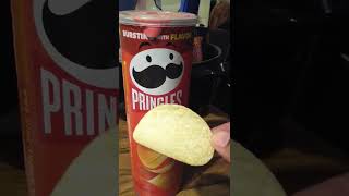 Pringles Original Potato Crisps Review Video.