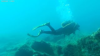 scuba diving with Azul diving school in Funchal Maderia