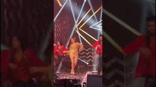 Urvashi rautela private wedding performance #ytshorts #shorts #manikemagehithe #manikemove