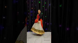 Kesariyo Rang Song Dance ❤️❤️ | Garba Series Day - 11 #kesariyorang #dancecover #shorts #garbashorts