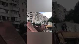 Одна из ракет ударила по территории детского сада в Киеве.