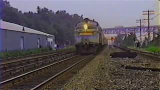 FL-9's and MU's of Metro North and Amtrak at Tarrytown, NY circa 1990