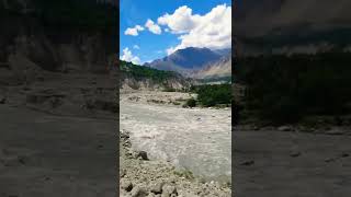 Hunza Gilgit baldistan beauty pakistan #hunza #hunzavalley #river