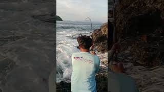 Popper 100 Gram VS Giant Trevally#duniamancingmania #mancing #mancingmania