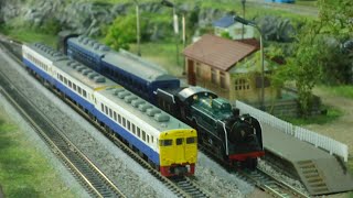 รถไฟไทย รถจักรไอน้ำมิกาโด923 N SCALE