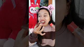 Asmr coklat rasa saus pedas #shorts #mukbang #lucu