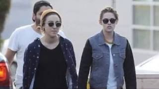 Kristen Stewart With Alicia Cargile Her Fiancé 2016