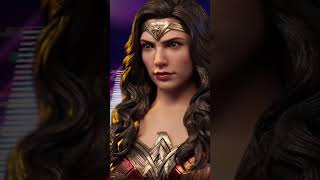 Wonder Woman 1984 escala 1/6 Hot Toys #WonderWoman #WW84 #DCComics #HotToysCollectibles #short