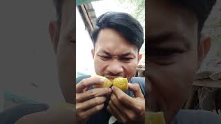 #shorts Makan buah markisa #tiktok #trending