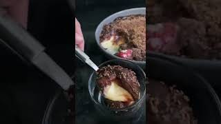 MOUSSE DE MORANGO COM CHOCOLATE | #shorts #receitas