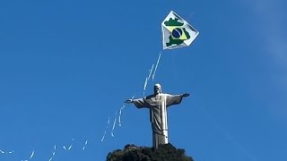 SUBIMOS UMA PIPA NA 1º MARAVILHA DO MUNDO O CRISTO REDENTOR NO RIO DE JANEIRO