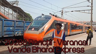 20288-Ranchi Varanasi Vande Bharat Express Gaya railways Station Se Jati Hui