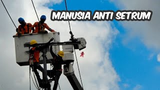 ZOOM MANUSIA ANTI SETRUM [ PDKB ] Pekerjaan Dalam Keadaan Bertegangan