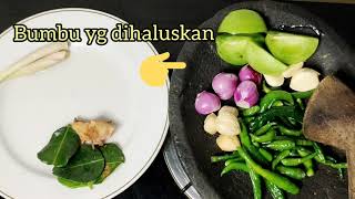 CARA MEMBUAT AYAM CABE HIJAU KOLABORASI DAUN SINGKONG ALA EMAK REMPONG